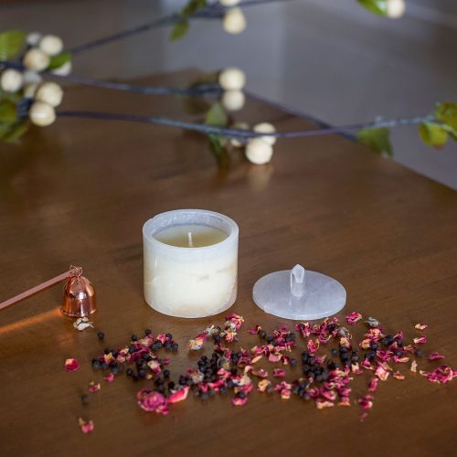 Alabaster Rose and Black Pepper candle